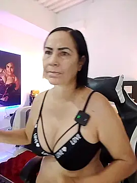 Snapshot of RubyStrome chatting on 04.05.26 RubyStrome online show from 04.05.26