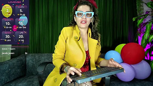 oriana thomson01 online show from 04.09.26