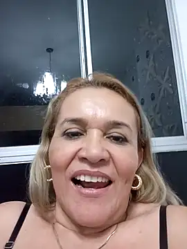 Snapshot of charlotte_milf30 chatting on 03.01.26 charlotte milf30 online show from 03.01.26