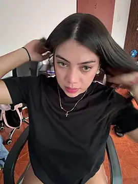 Luna rousse26 online show from 03.18.26