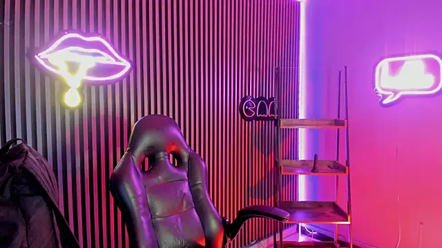 Snapshot of Maximoking26 chatting on 03.26.26 Maximoking26 online show from 03.26.26