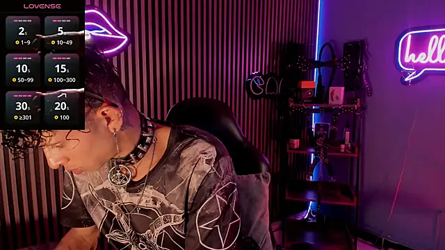 Snapshot of Maximoking26 chatting on 04.05.26 Maximoking26 online show from 04.05.26