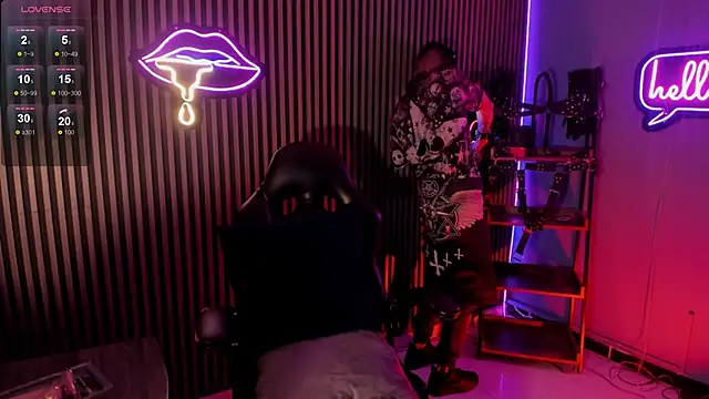 Snapshot of Maximoking26 chatting on 04.10.26 Maximoking26 online show from 04.10.26