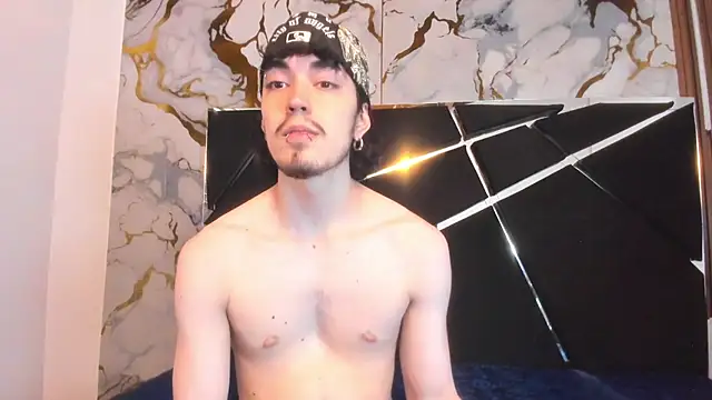 Couple In Heat online show from 03.17.26