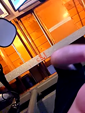 DLCheeks online show from 02.15.26