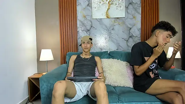 BOYS PLAY online show from 04.04.26