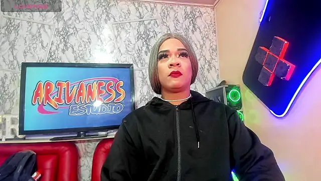 Snapshot of cristal_villael_ chatting on 03.04.26 cristal villael online show from 03.04.26