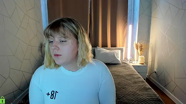 luna c0ra online show from 03.15.26