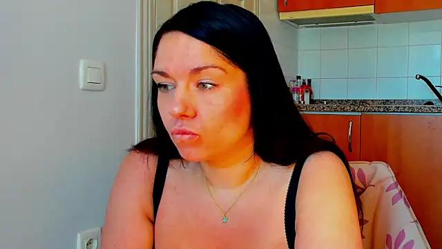 Snapshot of Dark_Lilith_ chatting on 04.06.26 Dark Lilith online show from 04.06.26