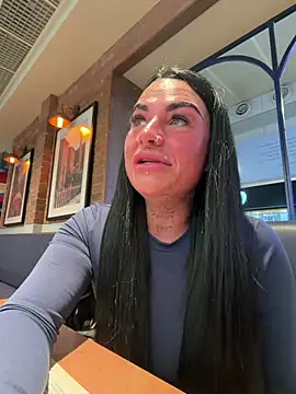 Snapshot of Darkfantisyx chatting on 03.15.26 Darkfantisyx online show from 03.15.26