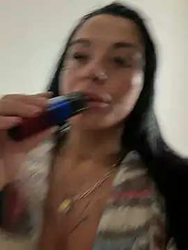 Snapshot of Darkfantisyx chatting on 03.24.26 Darkfantisyx online show from 03.24.26