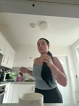 Snapshot of Darkfantisyx chatting on 04.03.26 Darkfantisyx online show from 04.03.26