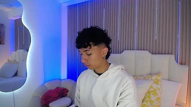 Aiden Rivers  online show from 03.16.26