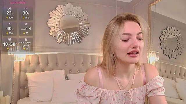 Snapshot of Sona_Lavberi chatting on 03.09.26 Sona Lavberi online show from 03.09.26