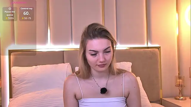 Snapshot of Sona_Lavberi chatting on 04.03.26 Sona Lavberi online show from 04.03.26