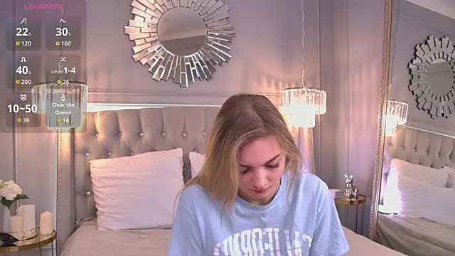 Snapshot of Sona_Lavberi chatting on 04.06.26 Sona Lavberi online show from 04.06.26