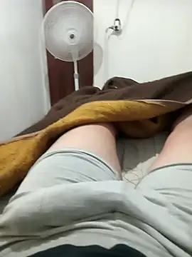 Snapshot of kevlif chatting on 02.18.26 kevlif online show from 02.18.26