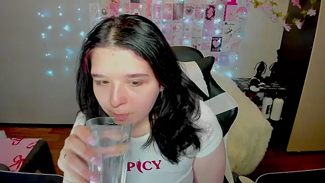 Snapshot of Kate_Acid chatting on 02.18.26 Kate Acid online show from 02.18.26