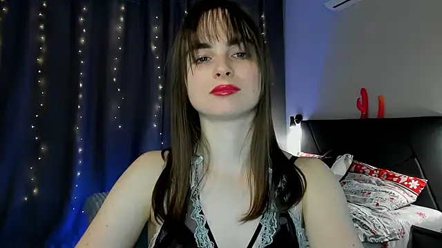 Snapshot of megann_fox2 chatting on 02.24.26 megann fox2 online show from 02.24.26