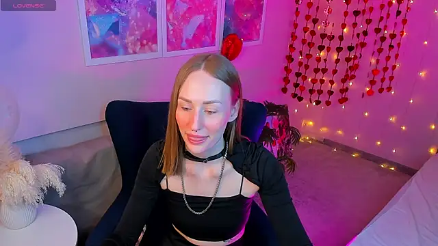 Snapshot of A_Alise chatting on 02.20.26 A Alise online show from 02.20.26