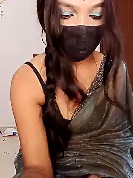 Snapshot of Cutie_babes01 chatting on 04.03.26 Cutie babes01 online show from 04.03.26