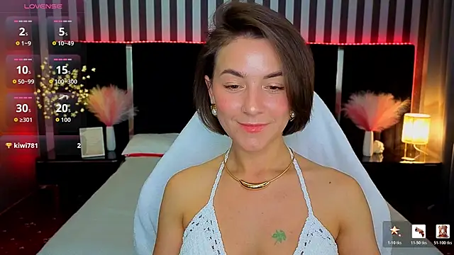Snapshot of GracefulMichelle chatting on 05.22.26 GracefulMichelle online show from 05.22.26