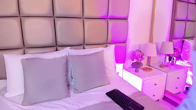 annybentleii online show from 03.31.26