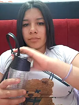 Snapshot of belen_green chatting on 02.26.26 belen green online show from 02.26.26