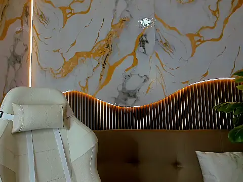 Snapshot of SilkNyx chatting on 02.26.26 SilkNyx online show from 02.26.26