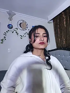 Lili  Clan online show from 05.14.26