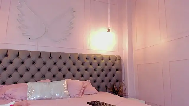 hillary bigbutt online show from 03.10.26