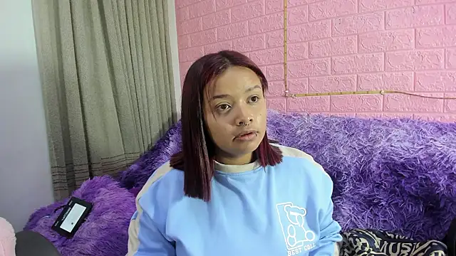 Snapshot of Sienna_Lux01 chatting on 02.21.26 Sienna Lux01 online show from 02.21.26