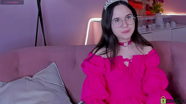 leylamirage online show from 03.10.26