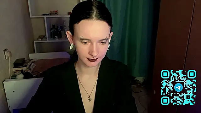 MabelDefina online show from 04.18.26