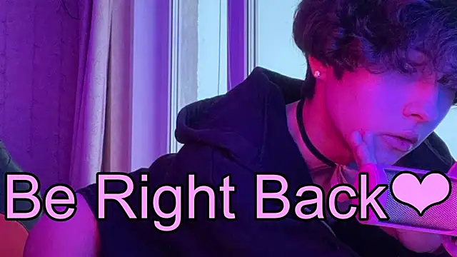  LukaHayes  online show from 04.15.26