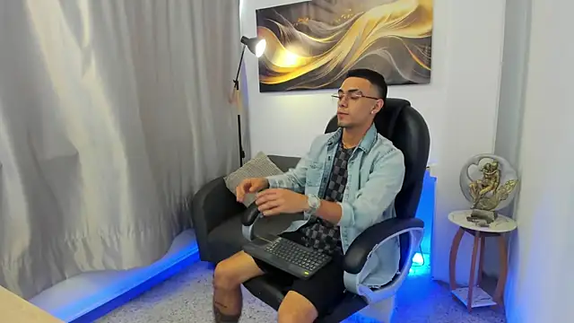 Snapshot of Jack_fort chatting on 02.26.26 Jack fort online show from 02.26.26