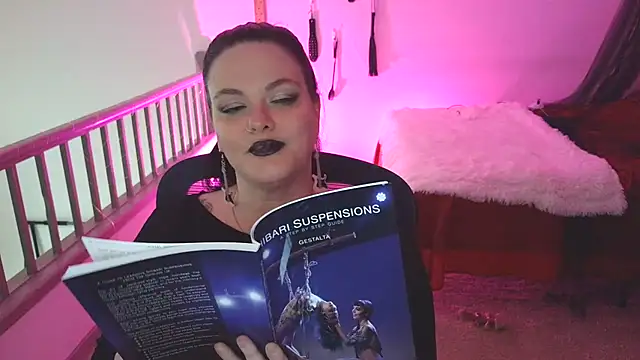 VixieNyx online show from 04.15.26