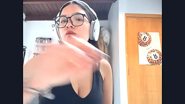 Snapshot of Katya_28 chatting on 03.04.26 Katya 28 online show from 03.04.26