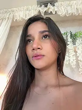 AlessiaVallmont online show from 03.14.26