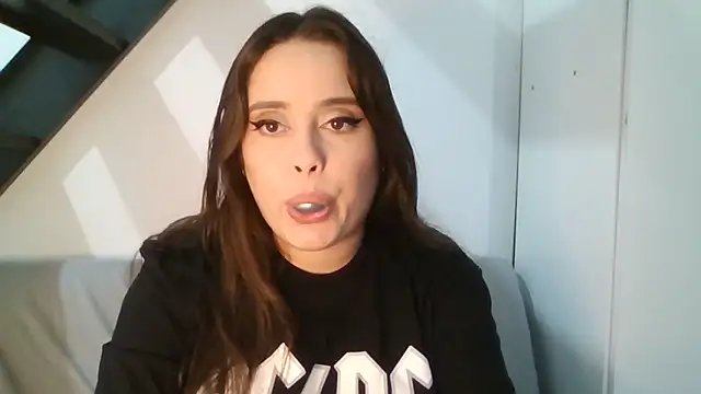 PutaYasmim online show from 02.28.26