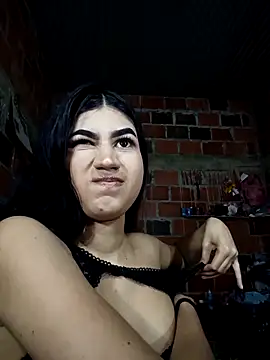 Snapshot of Julianiss chatting on 02.17.26 Julianiss online show from 02.17.26