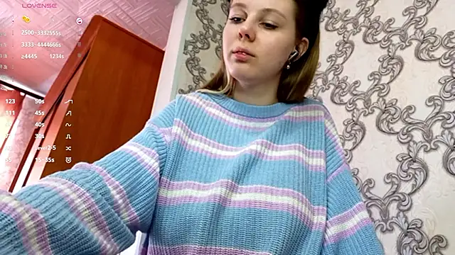 Snapshot of VictoriaDeese chatting on 03.15.26 VictoriaDeese online show from 03.15.26