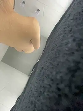 Snapshot of katasanz chatting on 03.26.26 katasanz online show from 03.26.26