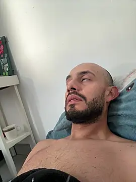 Snapshot of katasanz chatting on 03.31.26 katasanz online show from 03.31.26