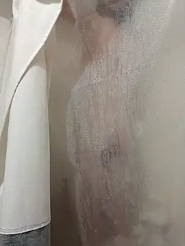 Snapshot of lawlesslovemaker69 chatting on 02.21.26 lawlesslovemaker69 online show from 02.21.26