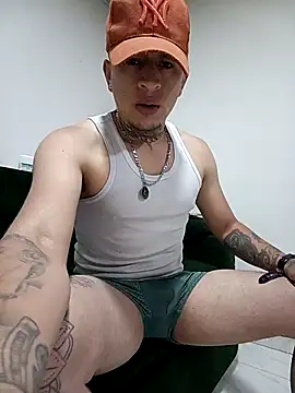 Valentino dominusSex online show from 03.19.26