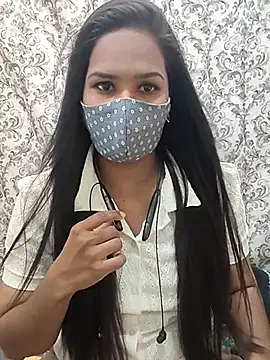 Snapshot of Tamil_Charu_ chatting on 04.14.26 Tamil Charu online show from 04.14.26