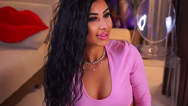 YanaSultana online show from 03.31.26