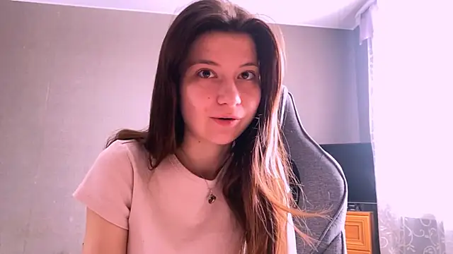 LunnaBliss online show from 03.28.26