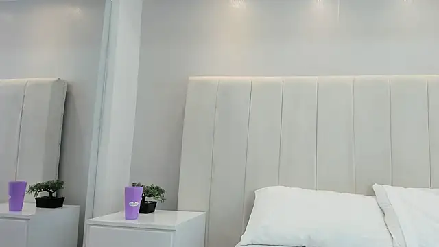 Snapshot of violetta_cutest_ chatting on 03.18.26 violetta cutest online show from 03.18.26